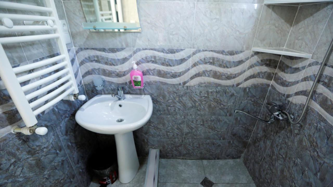 Lilia Guesthouse Sighnaghi Ngoại thất bức ảnh