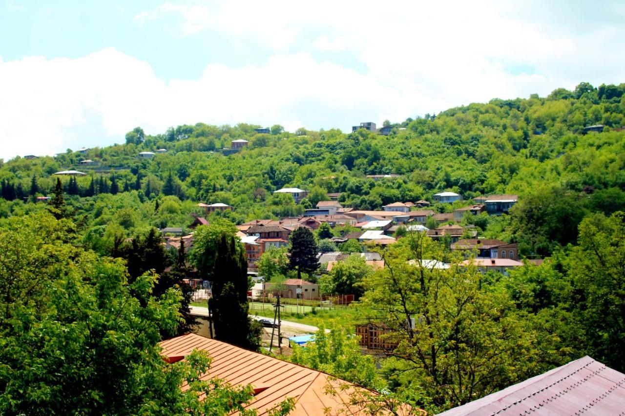 Lilia Guesthouse Sighnaghi Ngoại thất bức ảnh